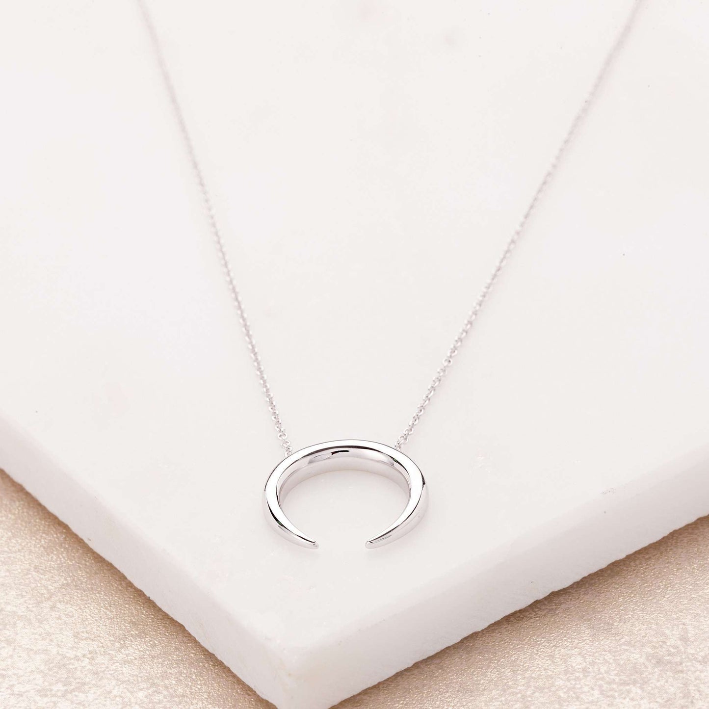HORN NECKLACE WITH SLIDER CLASP Scream Pretty in gold and silver