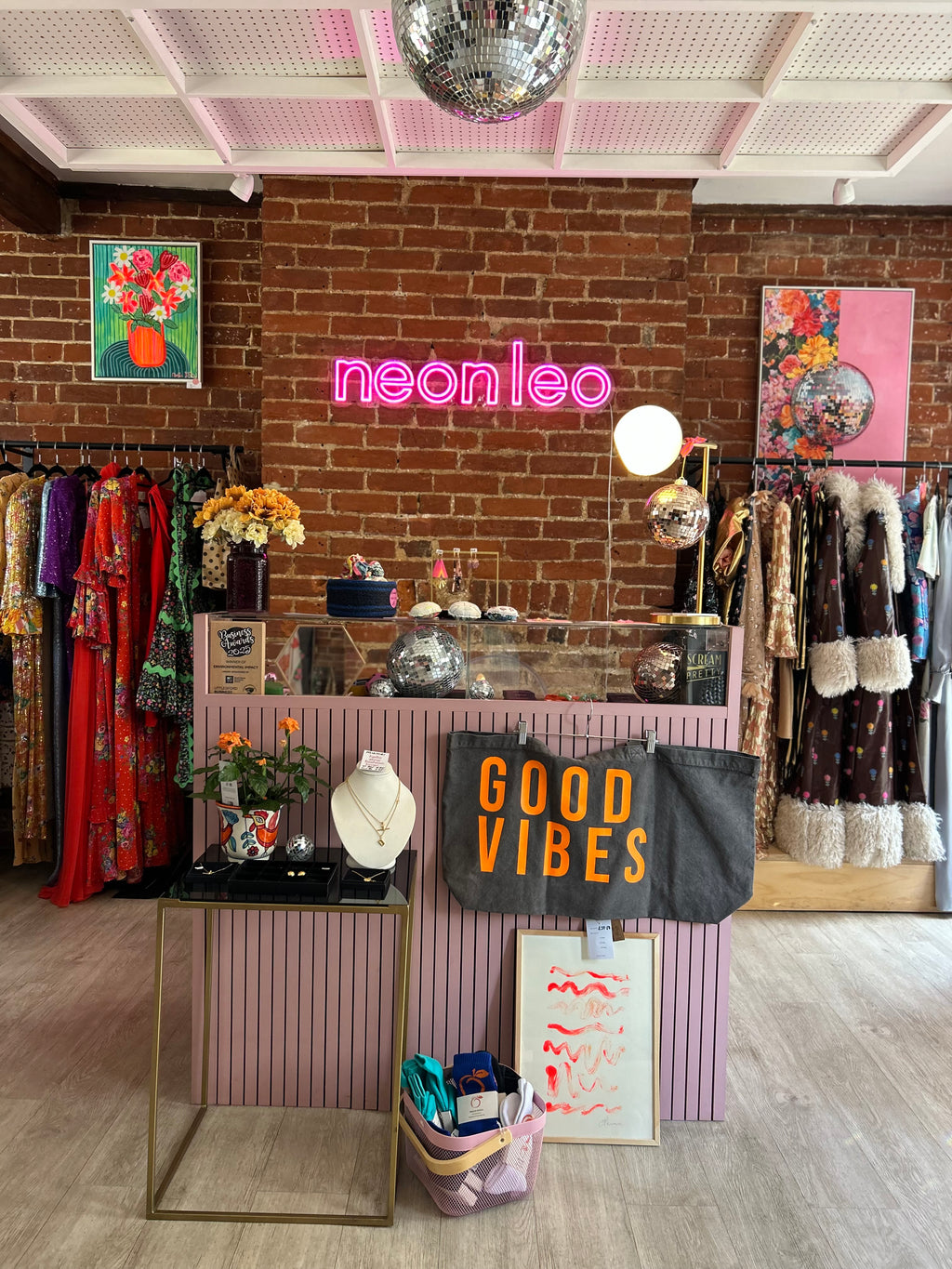 Neon Leo Tote Bags Extra Large