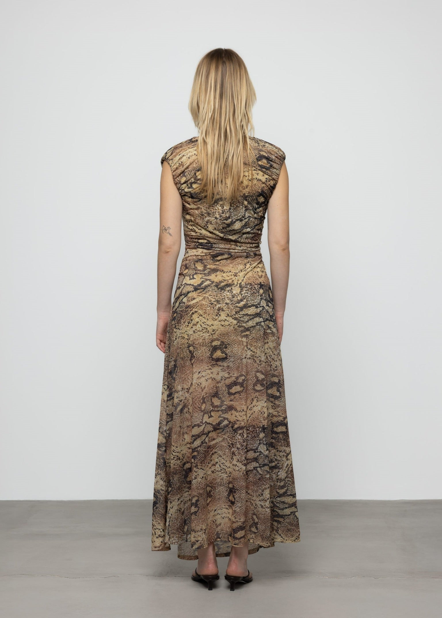 Esthé Snake Print Midi Dress