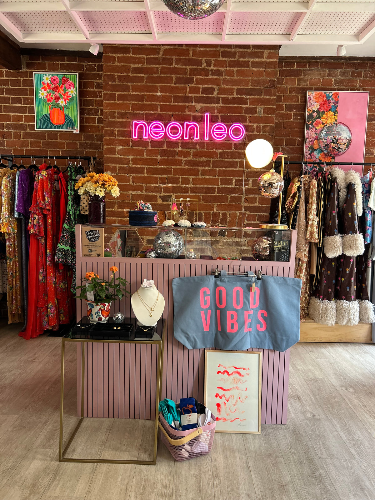 Neon Leo Tote Bags Extra Large