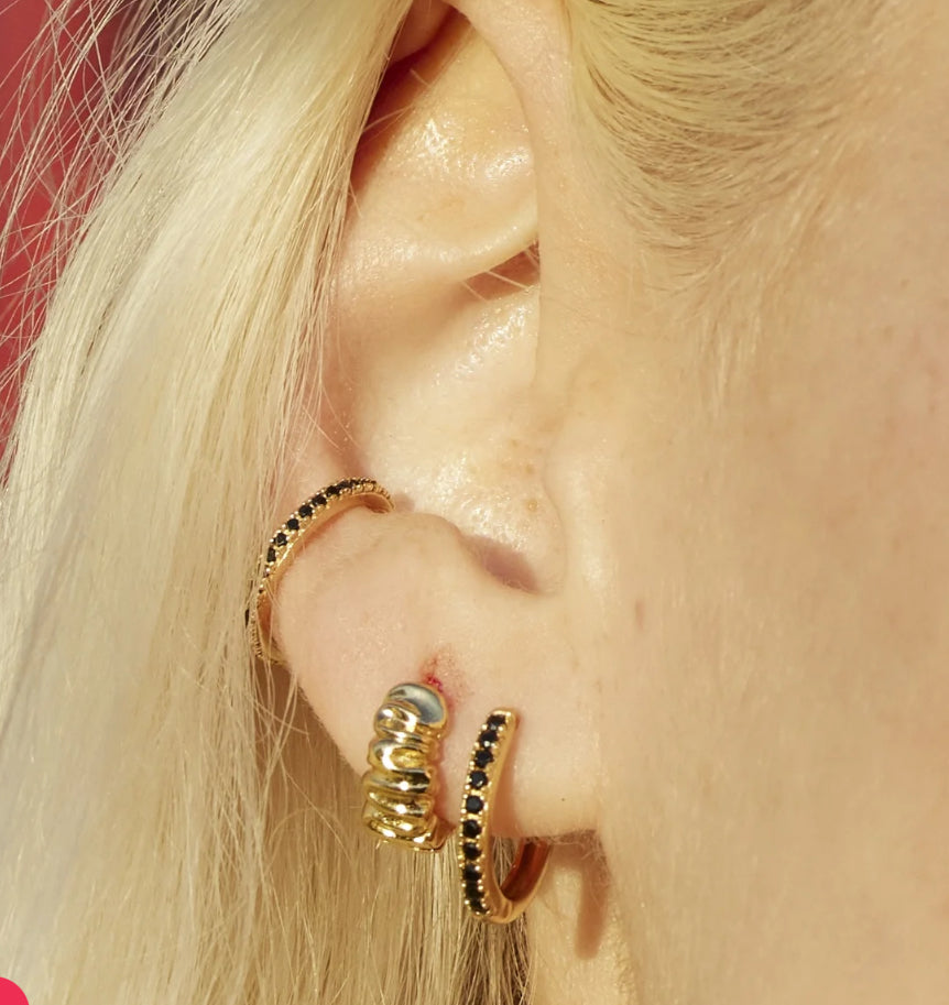 Scream Pretty Black Stone Ear Cuff