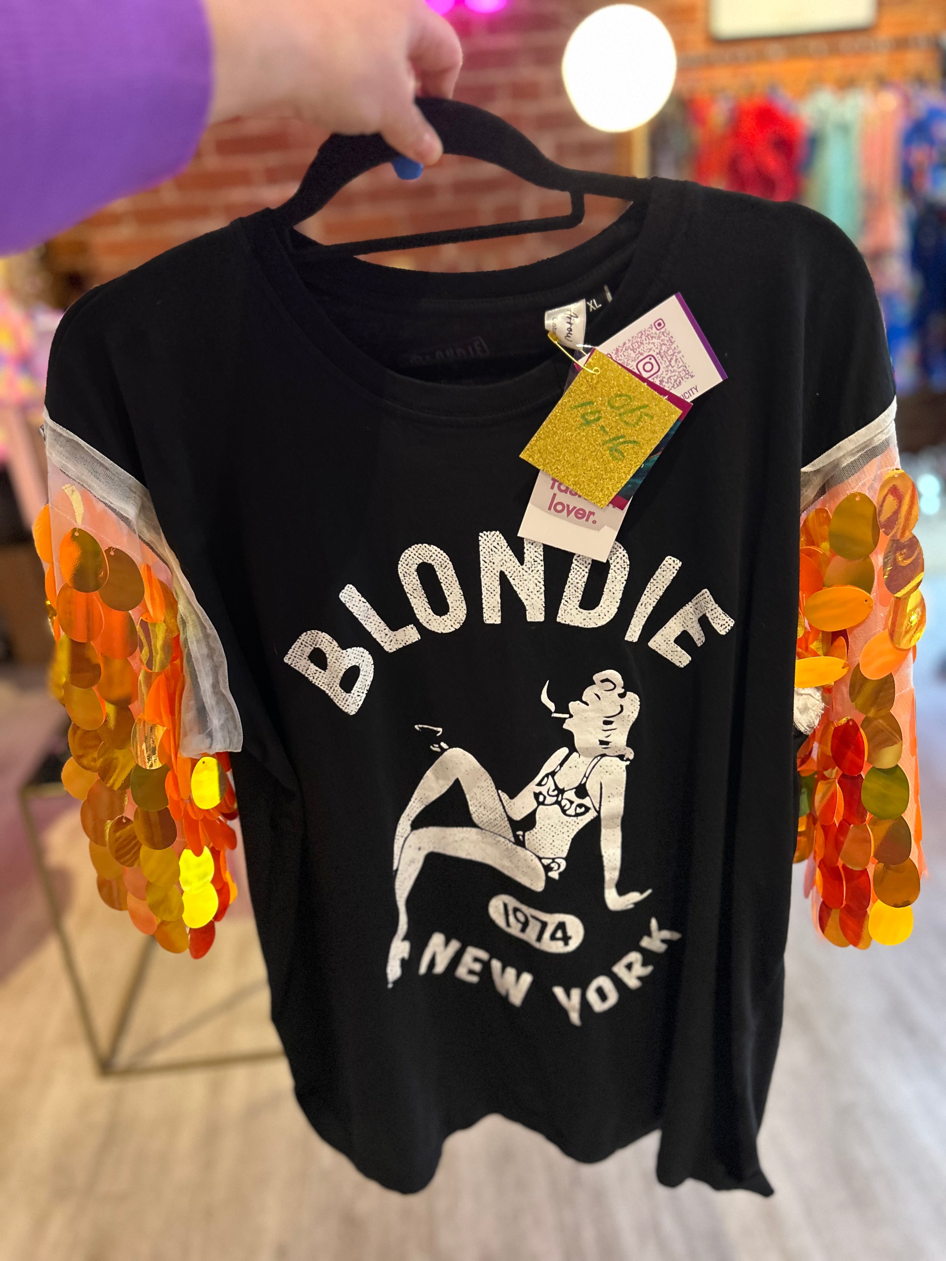 Arrow Apricity Sequin Band Tee - Various Colours & Sizes