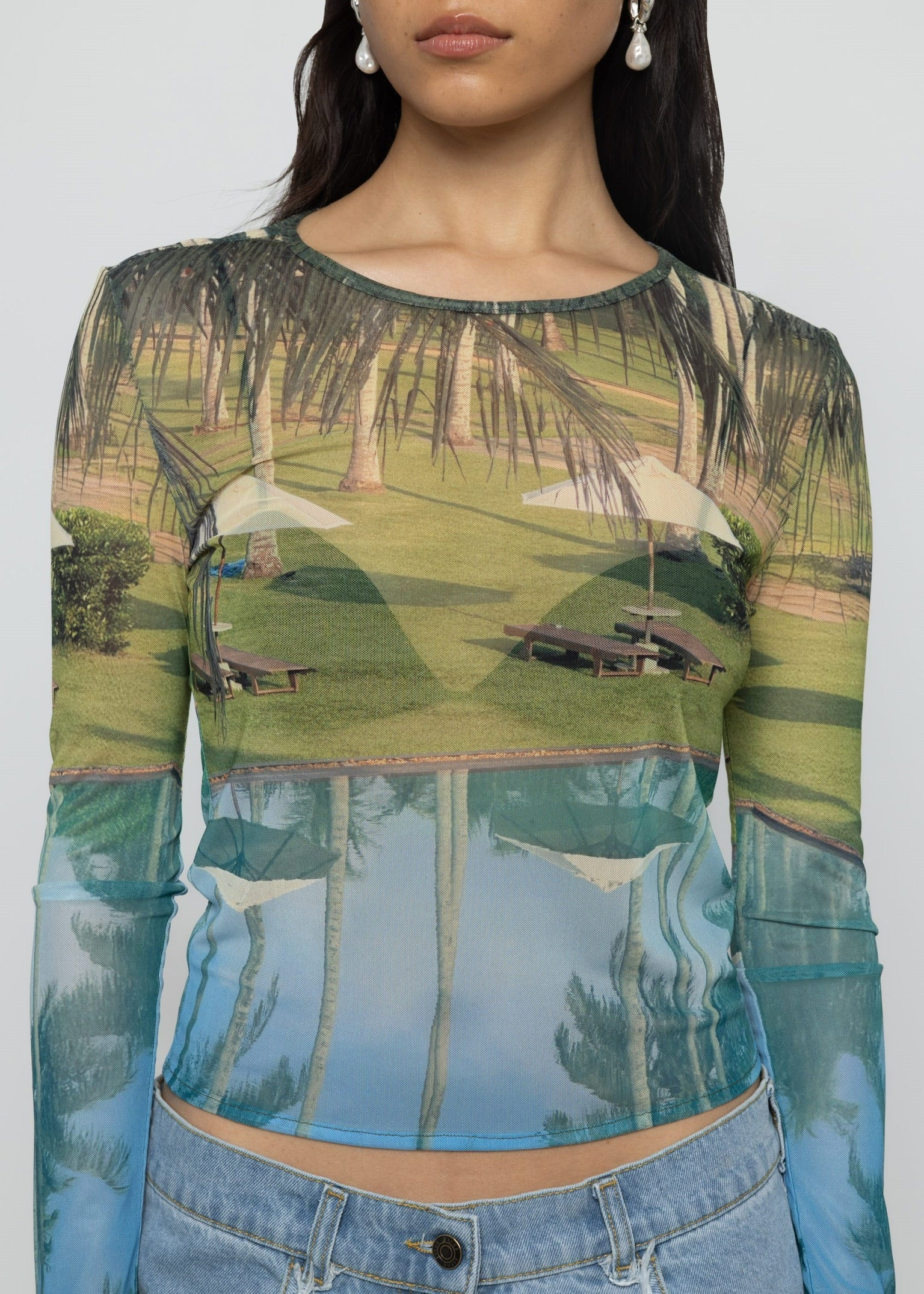 Esthé Mesh Long Sleeve Top