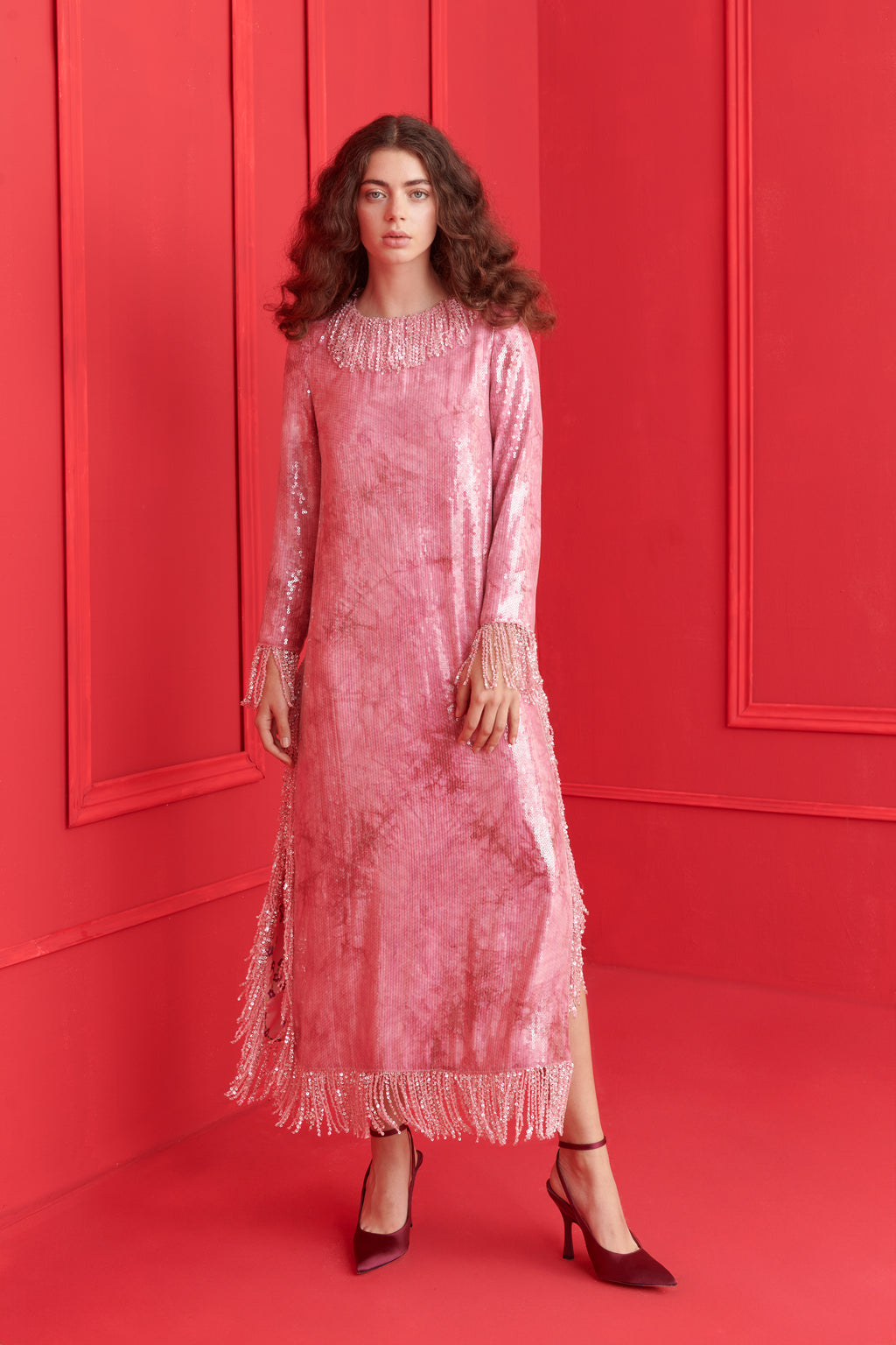 Vestido de lentejuelas Celia B Thea - Alquilar desde 75 £ / Comprar 225 £