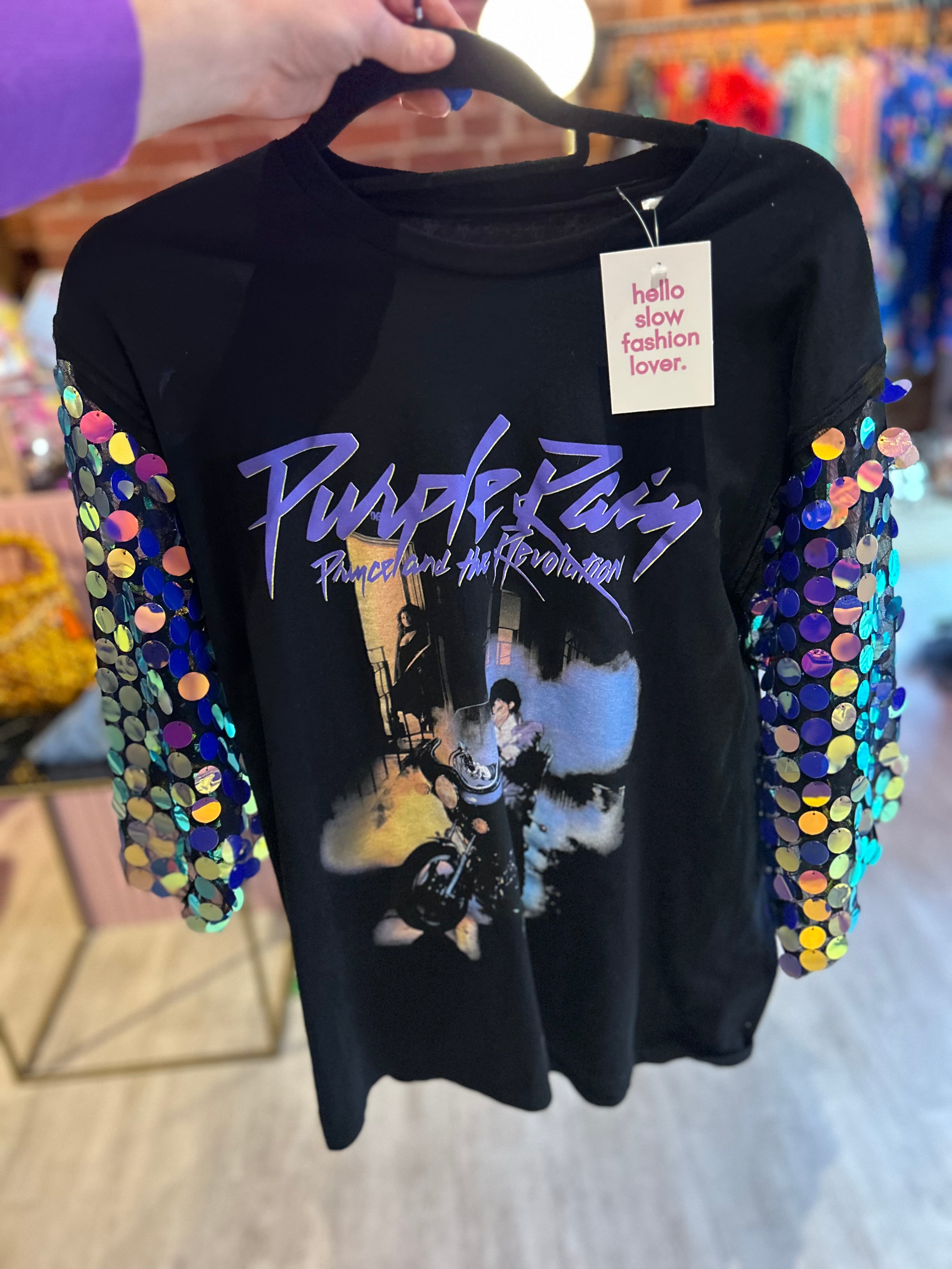 Arrow Apricity Sequin Band Tee - Various Colours & Sizes