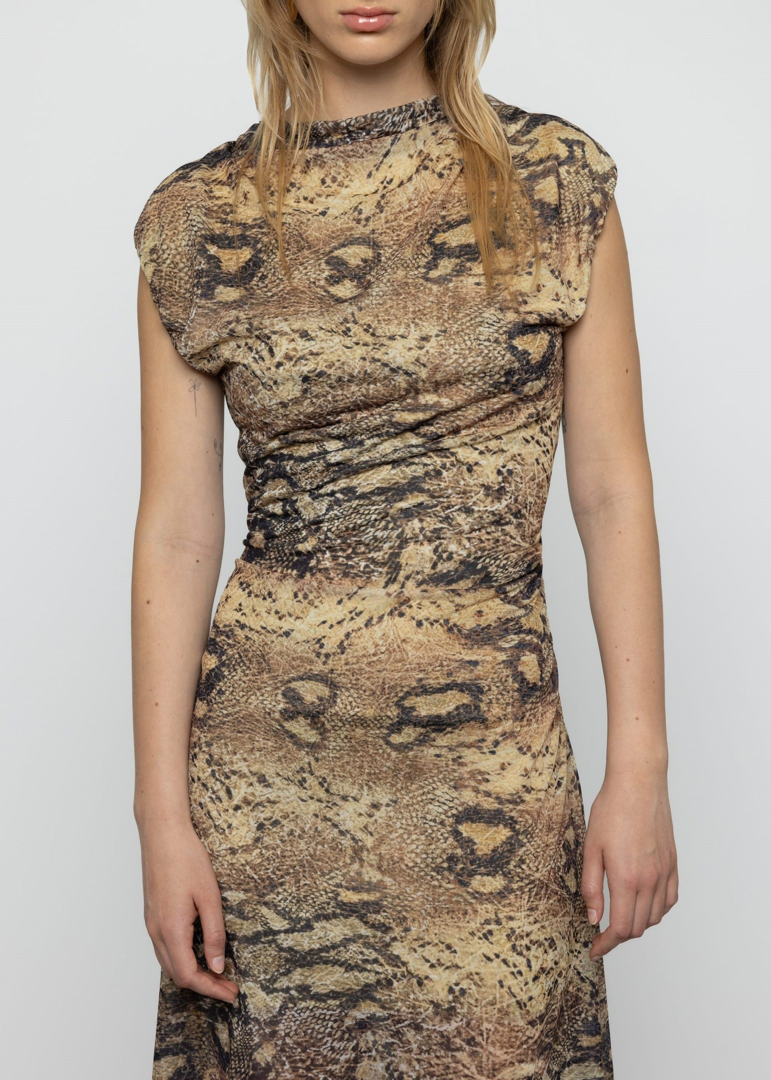 Esthé Snake Print Midi Dress