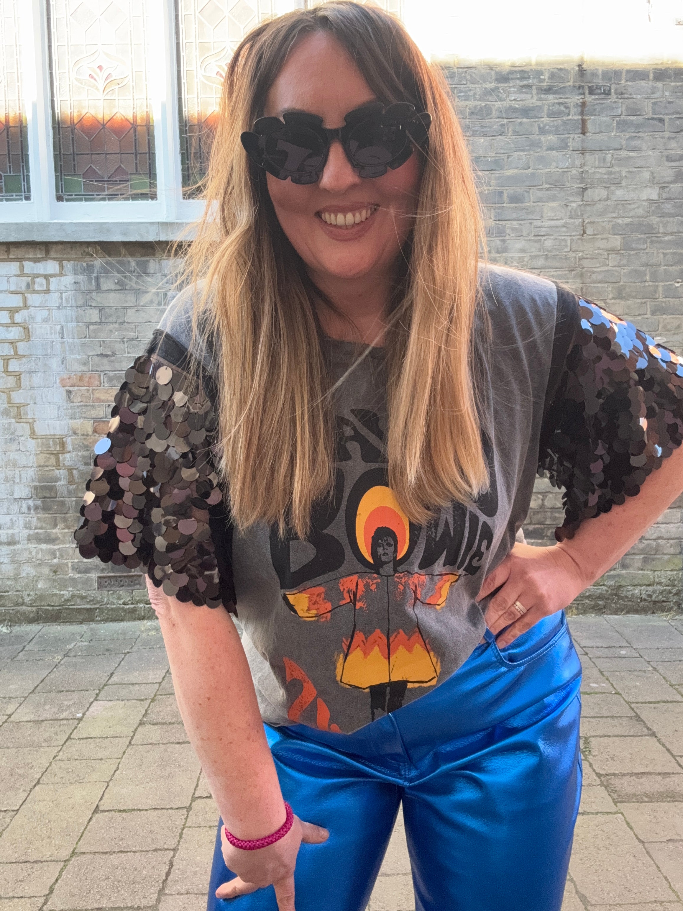 Arrow Apricity Sequin Band Tee - Various Colours & Sizes