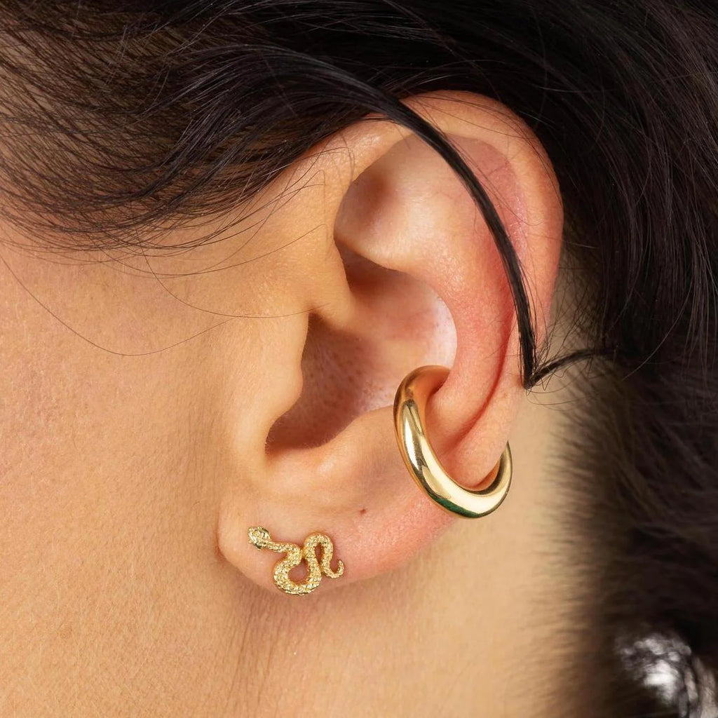 Scream Pretty Snake Stud Earrings with Green Eyes in gold