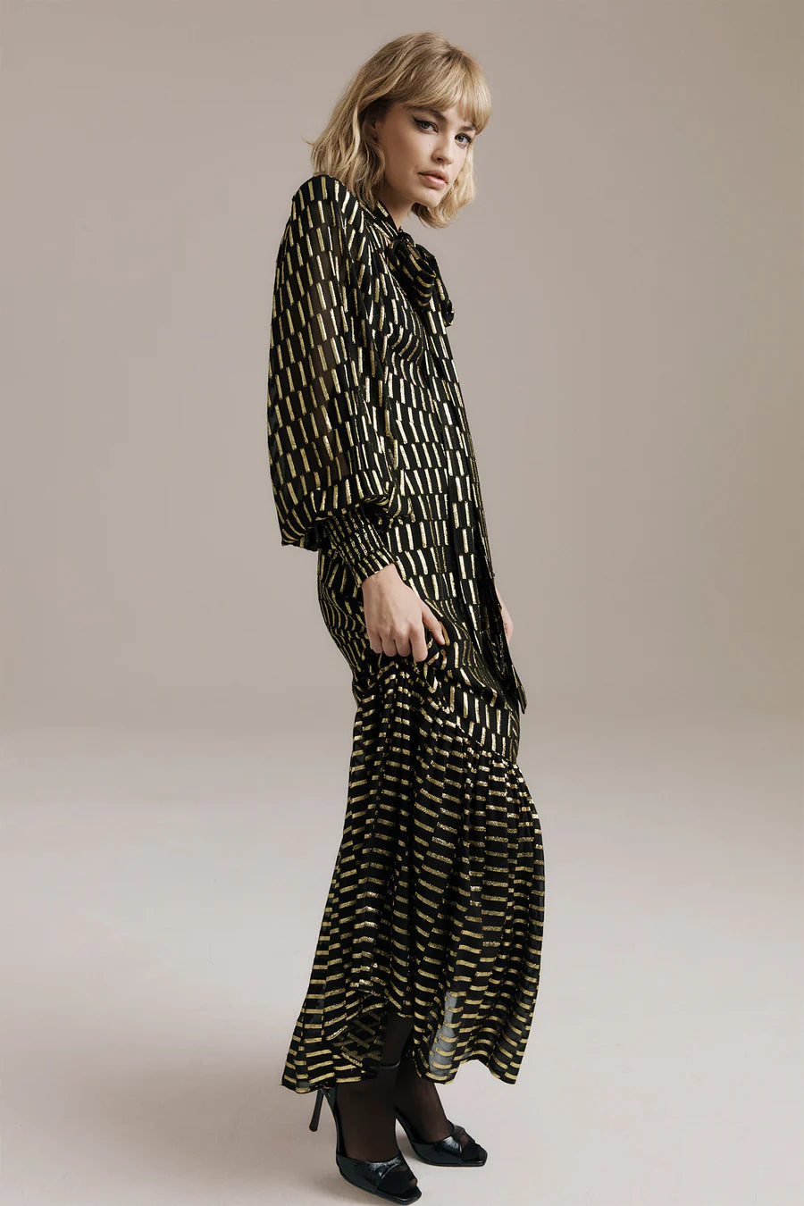 Queens Of Archive Alabama Dress alquiler desde 60 £ / compra desde 185 £