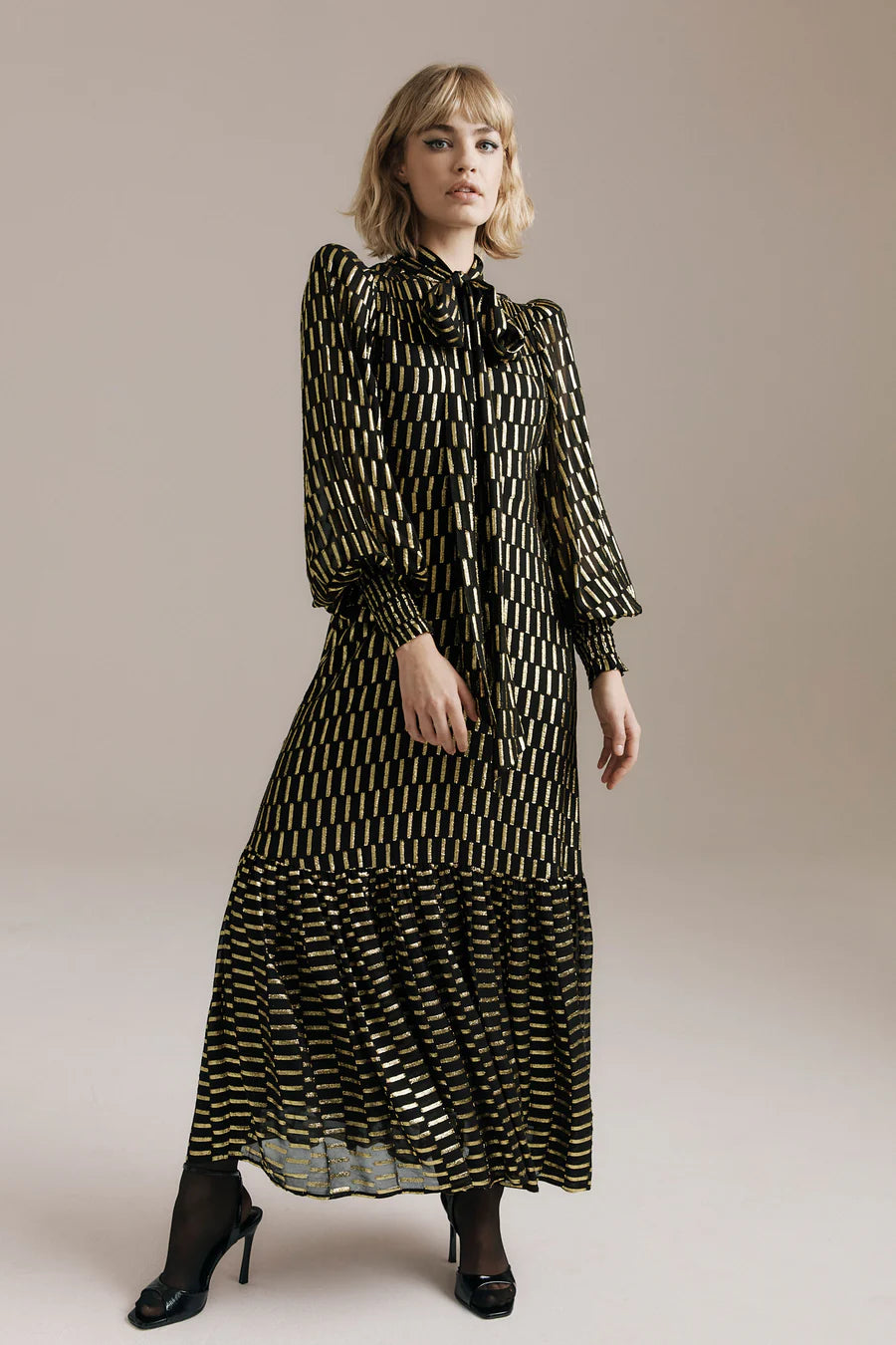 Queens Of Archive Alabama Dress alquiler desde 60 £ / compra desde 185 £