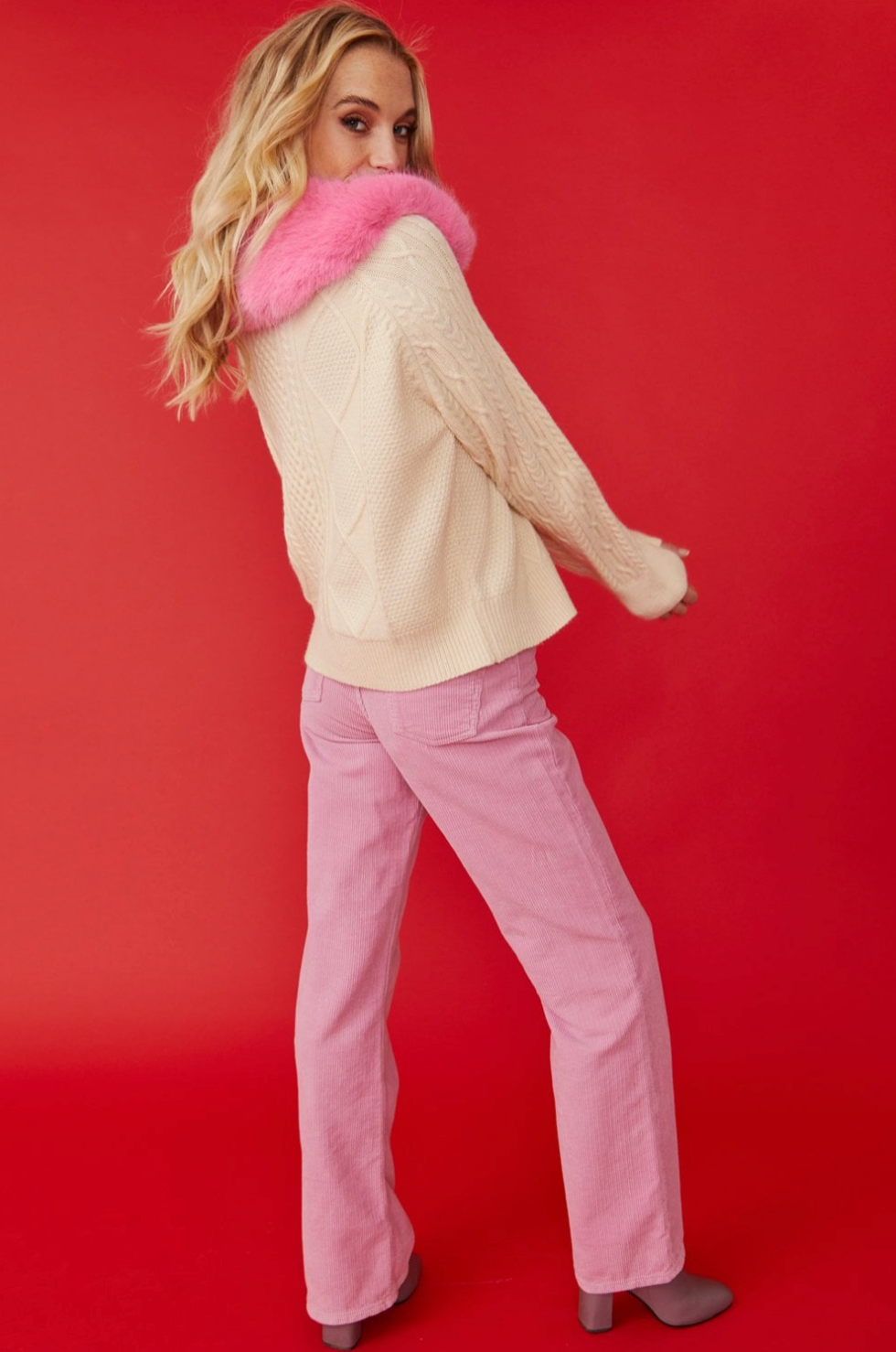 NEW Jayley Cream Cashmere and Banana Peel Cardigan with Bold Pink Faux Fur Collar