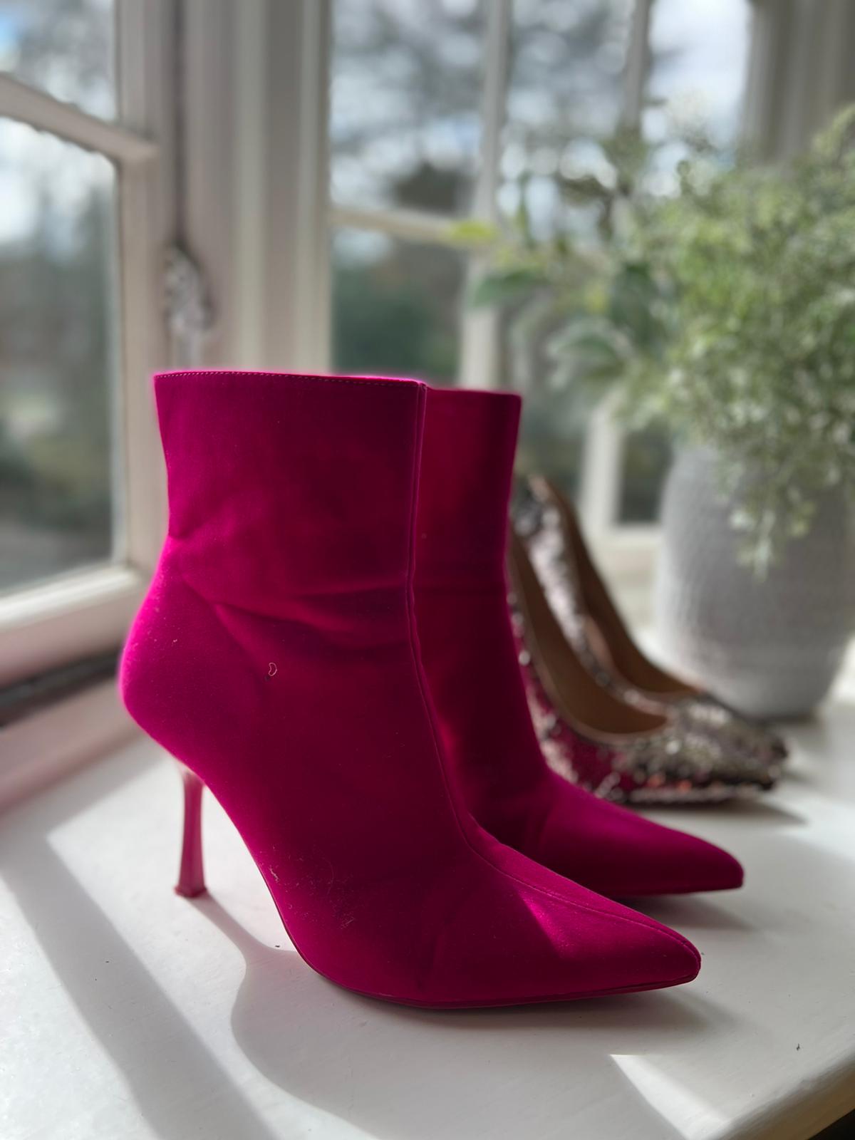 Pre-loved Pink Faux Suede High Heel Boots Size 4